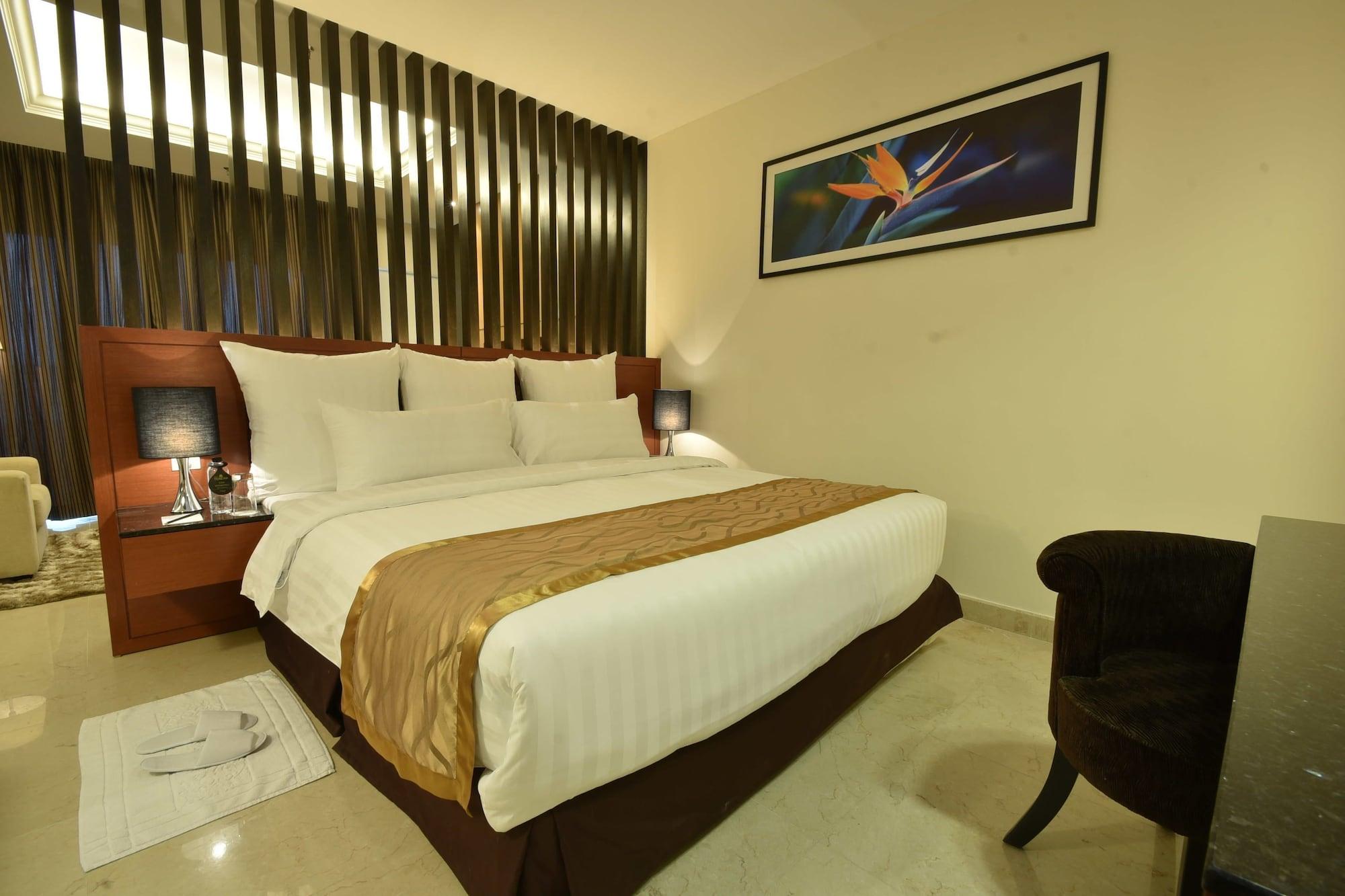 Tenera Hotel Банги Экстерьер фото A bedroom at the hotel