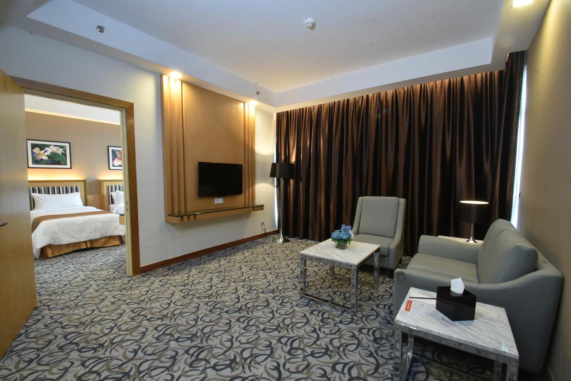 Tenera Hotel Банги Экстерьер фото Suite room